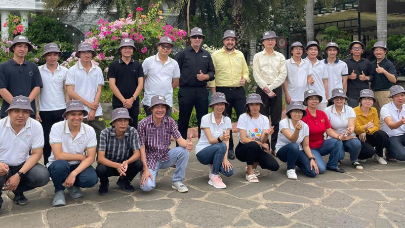 Empowering Vietnamese Poultry Farmers – Aviagen Asia Pacific Shares Expertise with 3F Viet